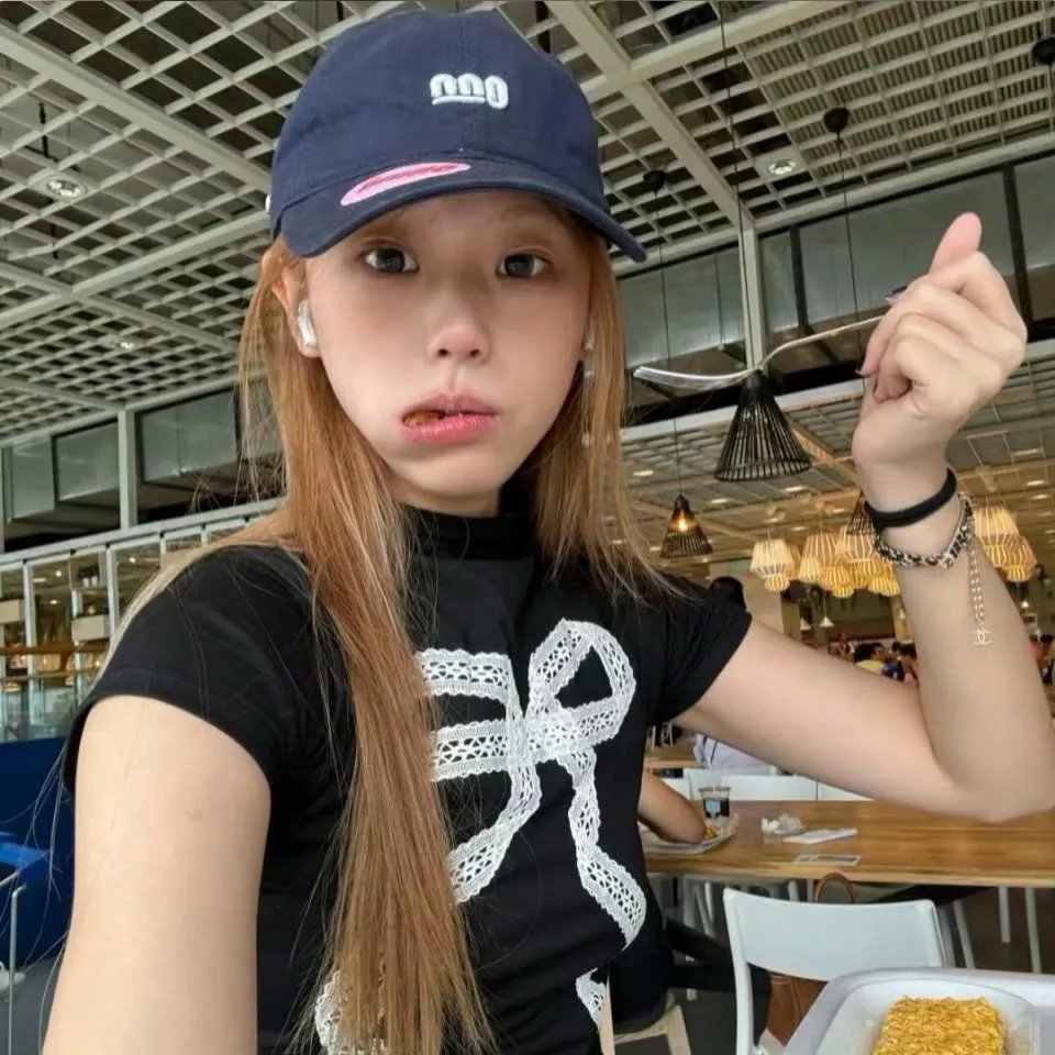 女集中营